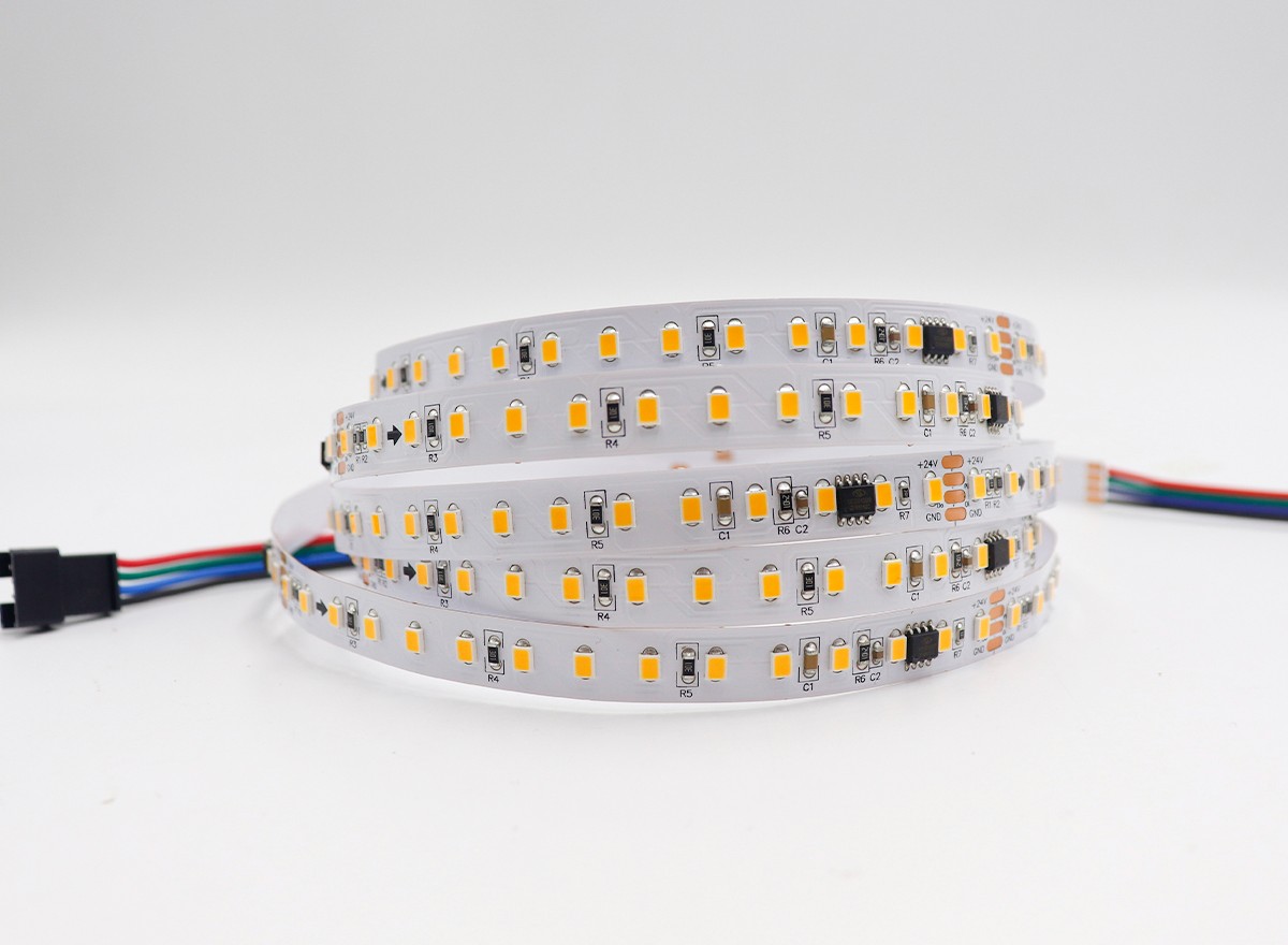 UCS512B3 2835單色 8段120燈 24V