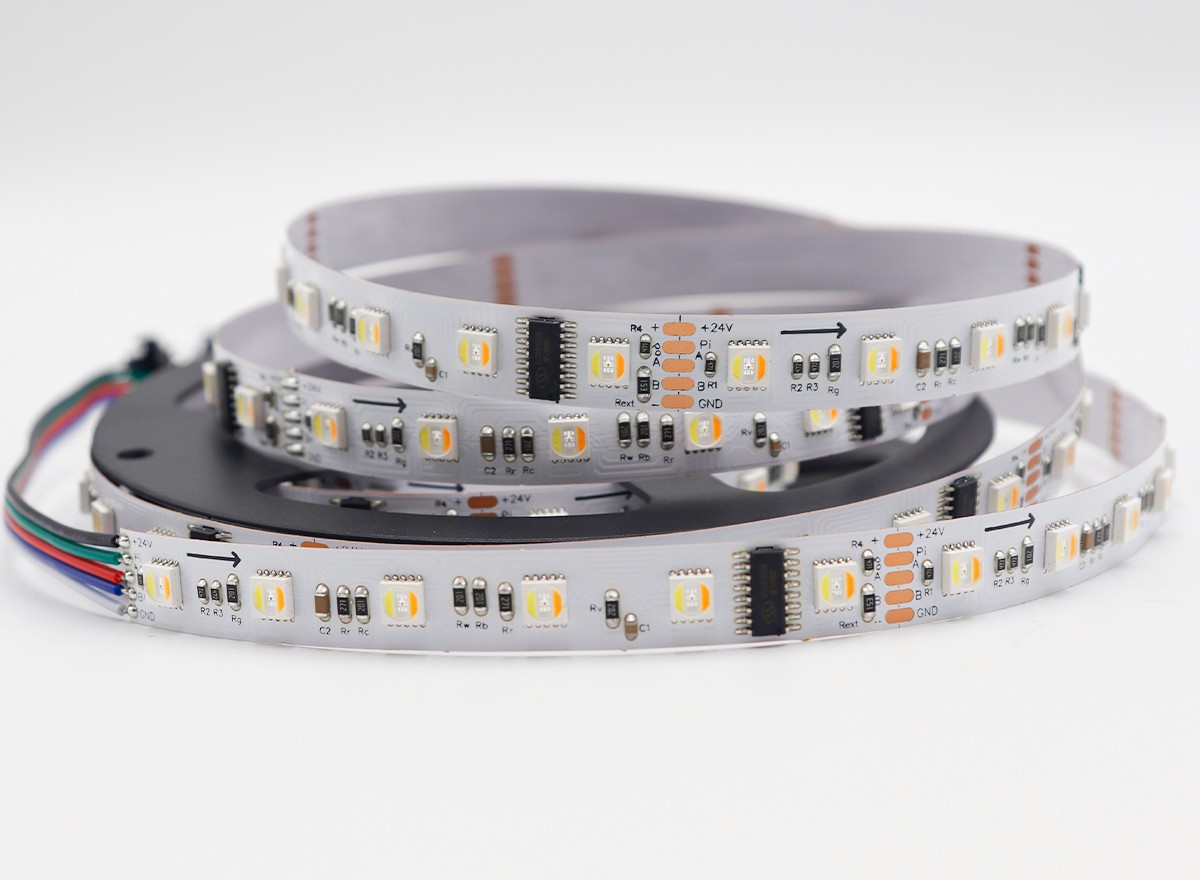 UCS512G6 5050RGBW+W  10段60燈 24V