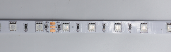 外置GS8206 5050RGB 10段60燈 24V 三線路(圖1) 外置GS8206 5050RGB 10段60燈 24V 三線路(圖1)