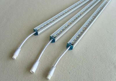 rgbw燈帶!東莞三星2835LED燈帶